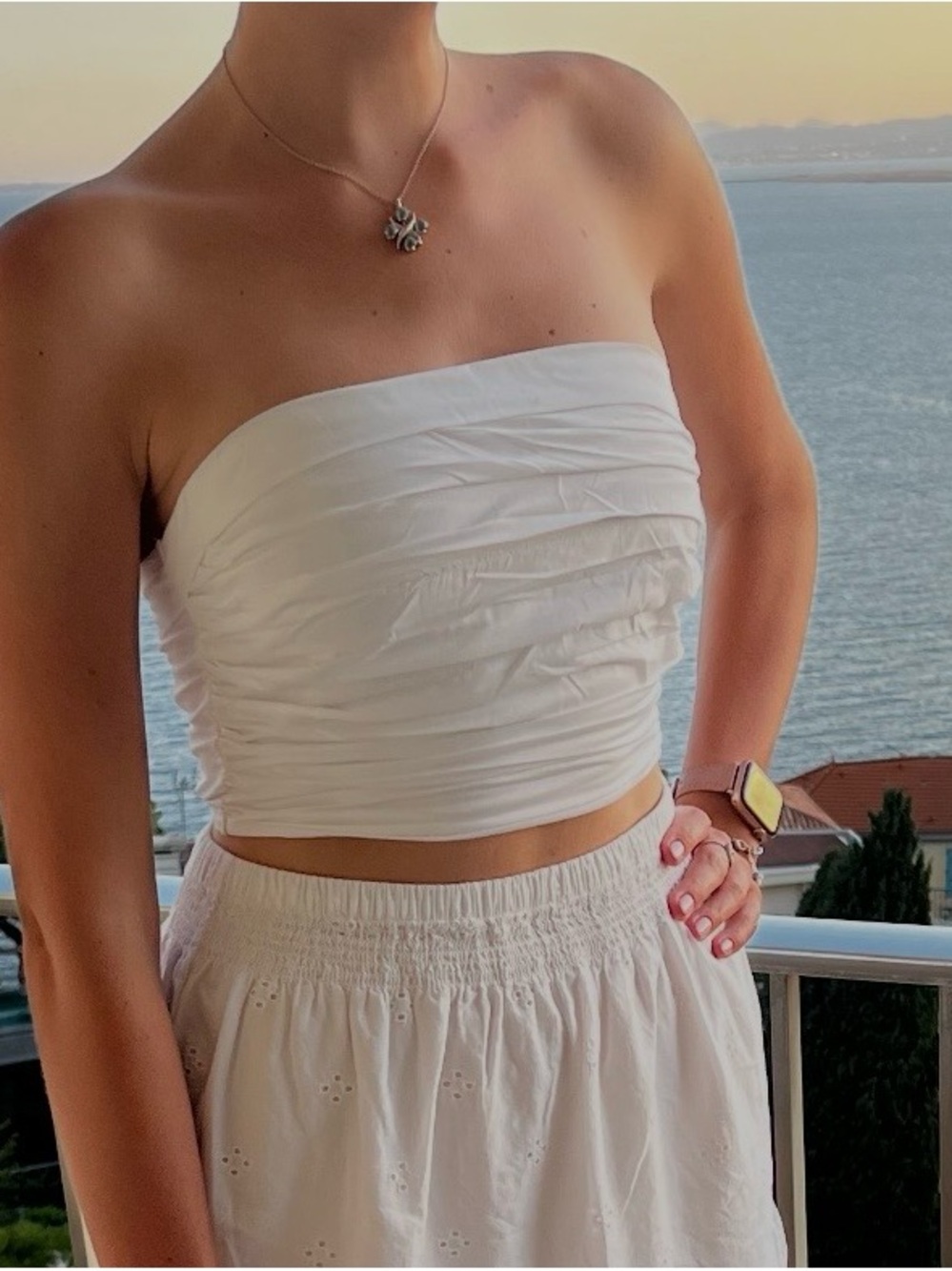 Abercrombie & Fitch White Strapless Ruched Tube Top Size S
